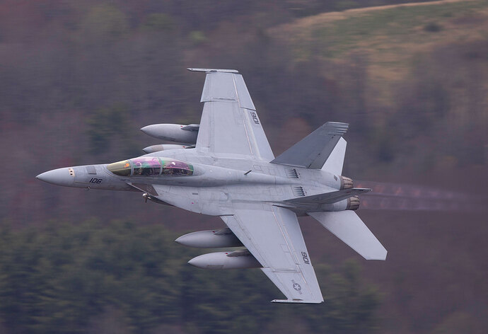 hornet-ab-llow
