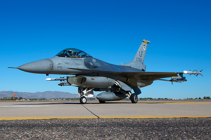 90-0762-F-16C-310FS-Luke0315