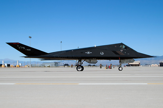 F-117A-002