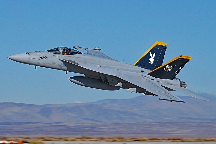 165780 F-18E XE-100