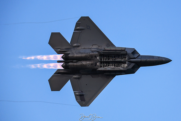Raptor1 01-4018 F-22A D5-5-0297