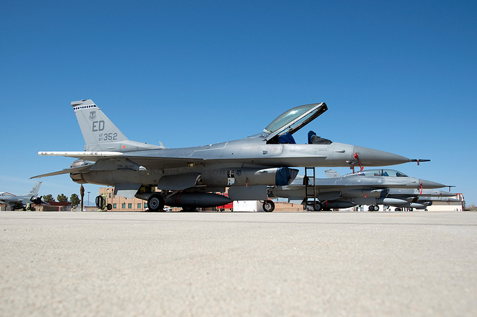 87-0352-F-16C-412TW-EDW-MAR2015