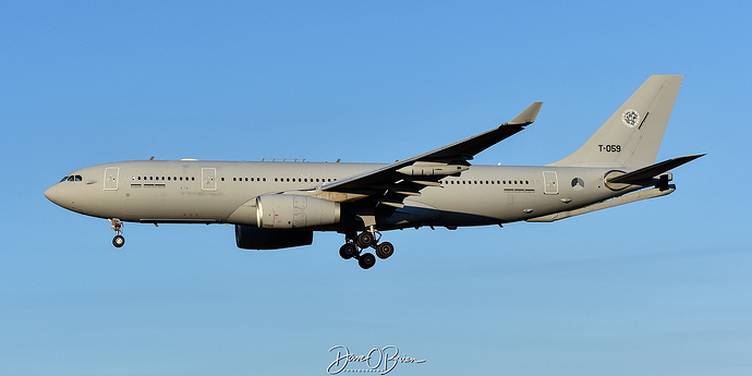 MULTI26 T-059 A330-243MRTT-8275
