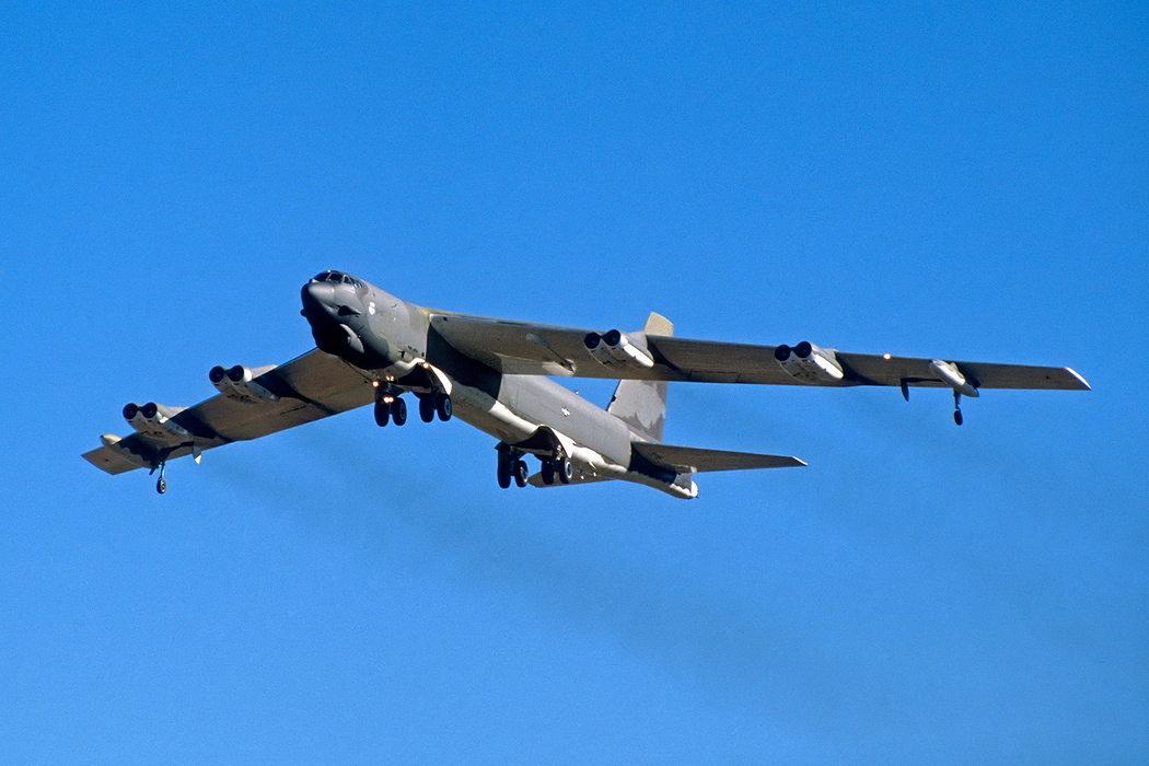 57-6487 B-52G 93BW 12.18.85 March (4)