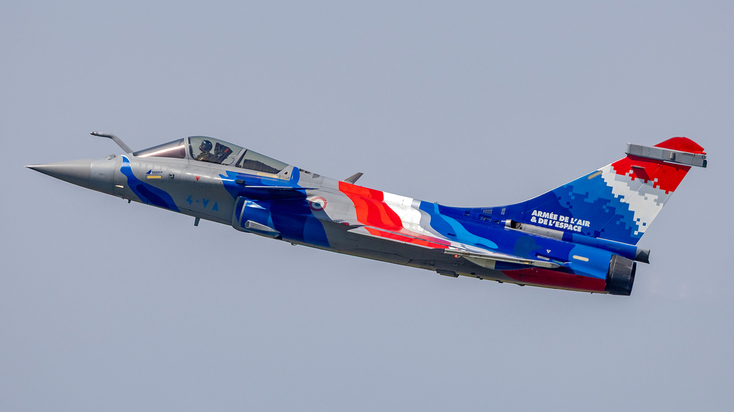 AX4A1033