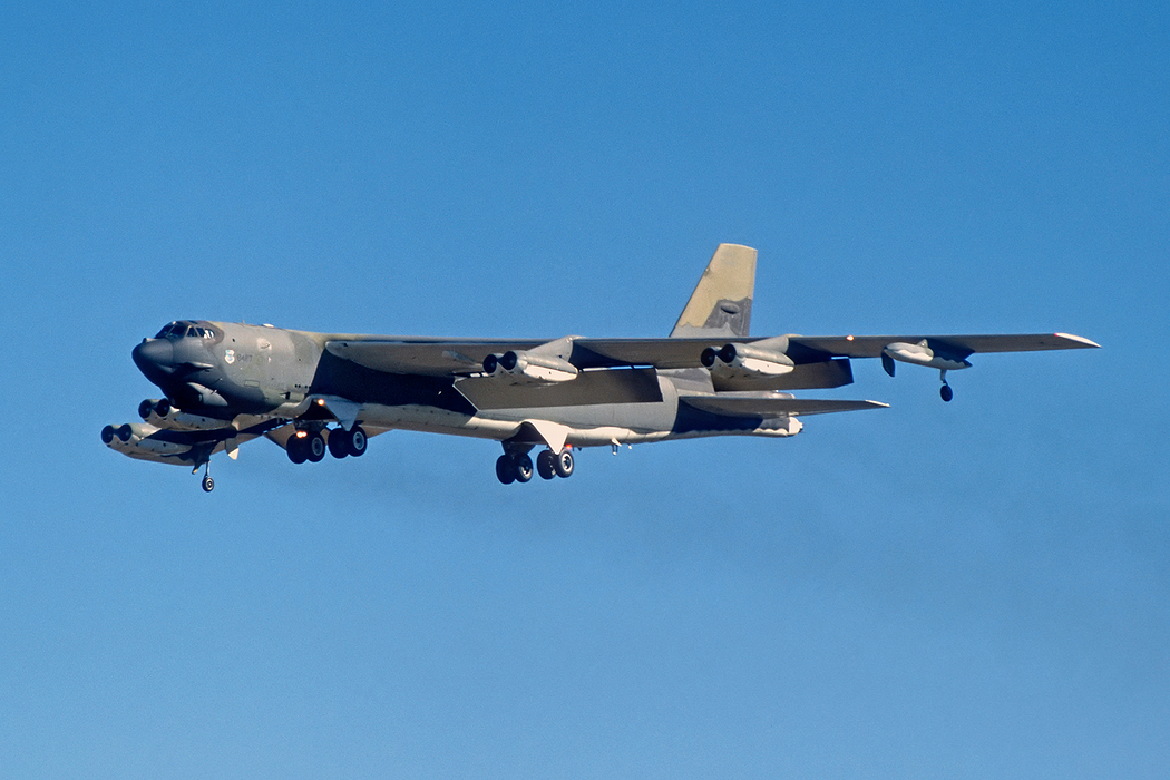 57-6487 B-52G 93BW 12.18.85 March (1)