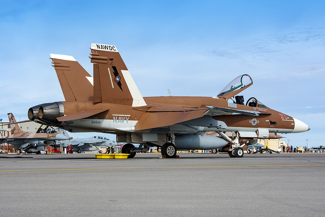 FA18C-164646-37-NAWDC-Fallon-181010