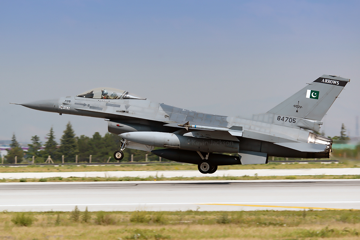 F-16A-84705-PAF-Konya1606
